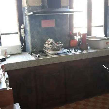 Homestay Chez Virginie - Du Bourg Lourdes