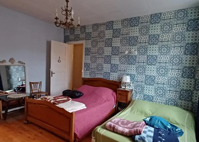 Rum i privatbostad Chez Virginie - Du Bourg *