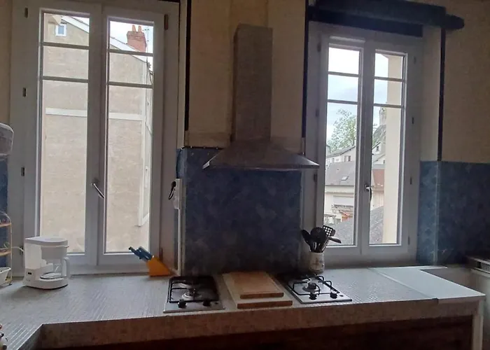 Rum i privatbostad Chez Virginie - Du Bourg *