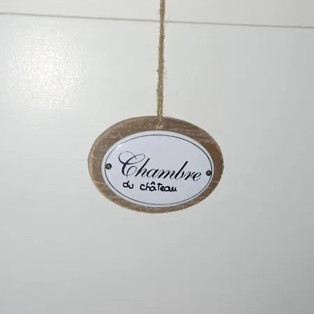 ホームステイ Chez Virginie - Du Bourg